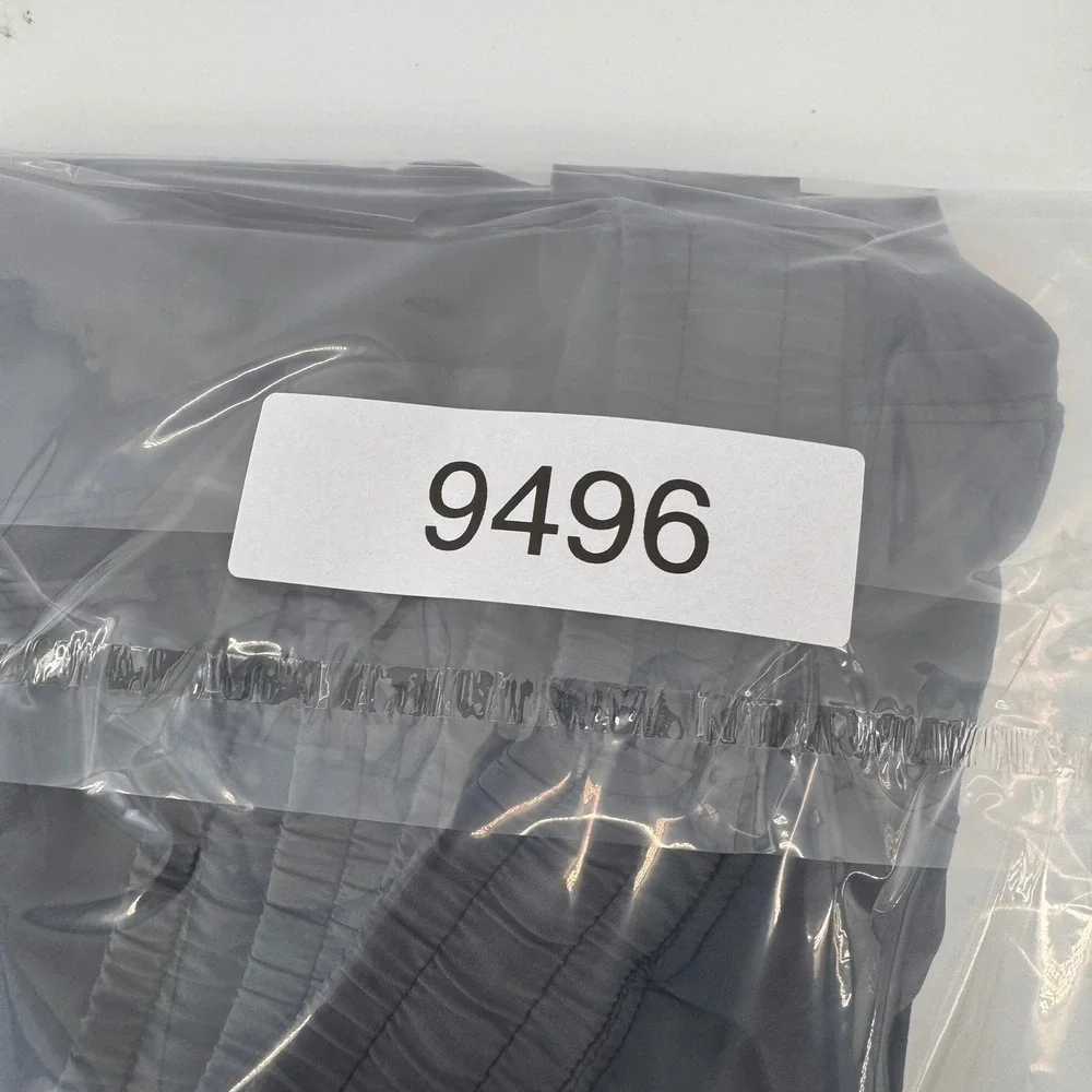 Lululemon Pace Breaker Linerless 9